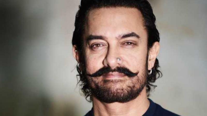 Aamir Khan to shoot at 100 real locations for \Lal Singh Chaddha\