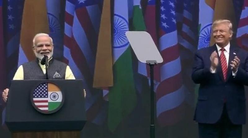 From Salman Khan to Karan Johar, Bollywood hails PM Modi\s speech at Howdy Modi event