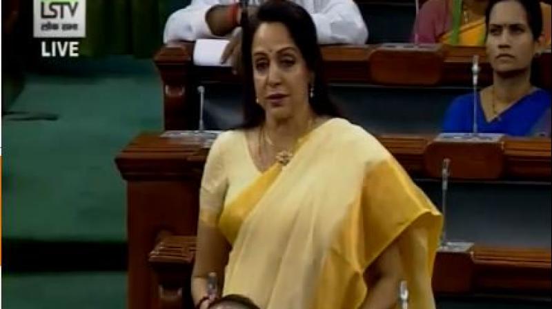 Those who assault doctors should be blacklisted from medical facilities: Hema Malini