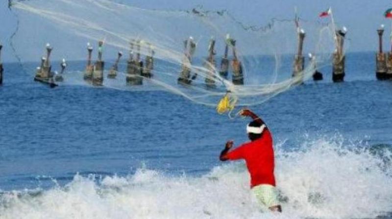 Kollam: Bad forecast has fishermen at bay