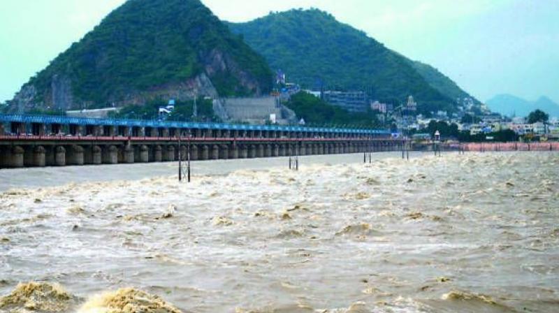 Godavari water hits 41 feet level