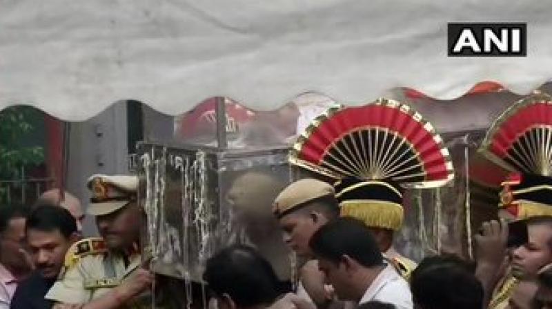 Sheila Dixit cremated with state honours in Delhi