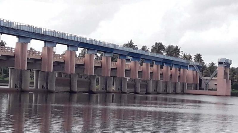 Kochi: Regulator cum bridge proves inefficient