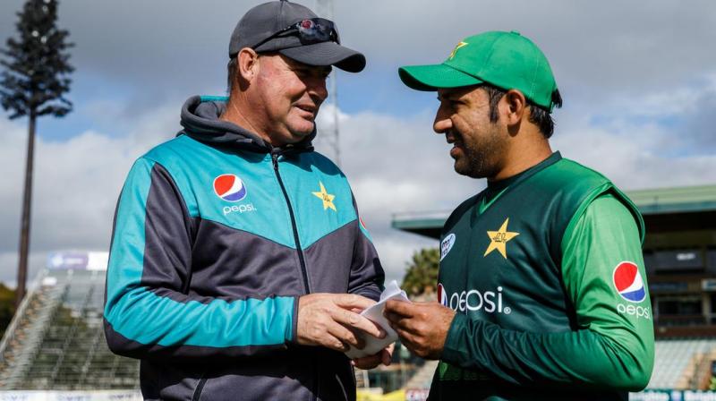 Mickey Arthur recommends PCB to sack Sarfaraz Ahmed as Pakistan captain