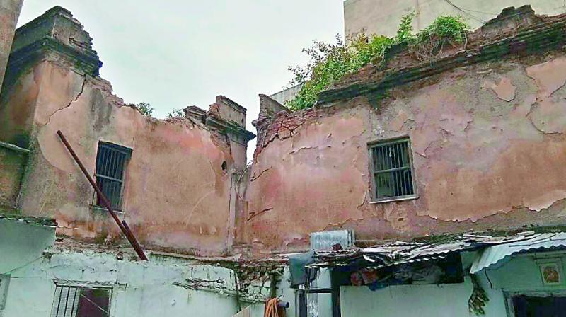 A view of the dilapidated private structure, which was  abandoned 10 years ago.(Photo: DC)