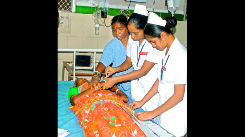 Nurses attend to patients at Osmania General Hospital following a strike by junior doctors  (Photo:  DC)