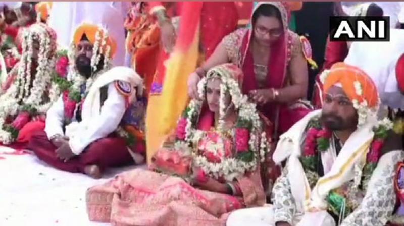 21 Sikh couples tie knot in mass marriage ceremony in Hyderabad