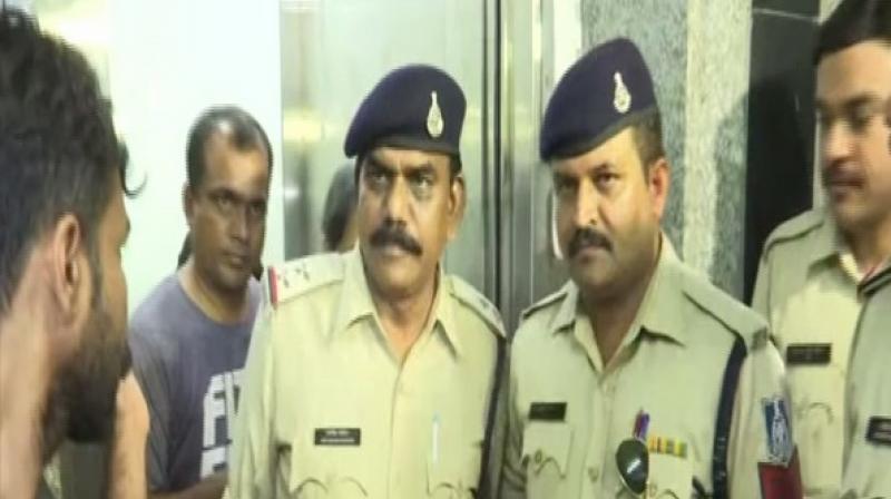 MP Police bust extortion racket; honey trapped VIPs to get deals, 6 arrested