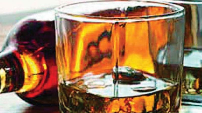 Bengaluru: 2 consume alcohol mixed with poison in cemetery, die
