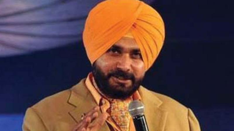 Navjot Singh Sidhu quits after fight with Amarinder Singh