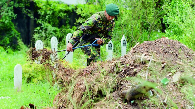 Prez suspends Lanka police chief as he refuses to leave