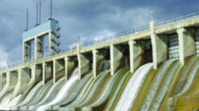 Rise in Almatti reservoirs alarming