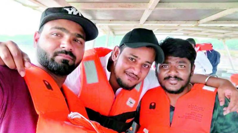 AP tragedy: Rains disrupt boat rescue operation