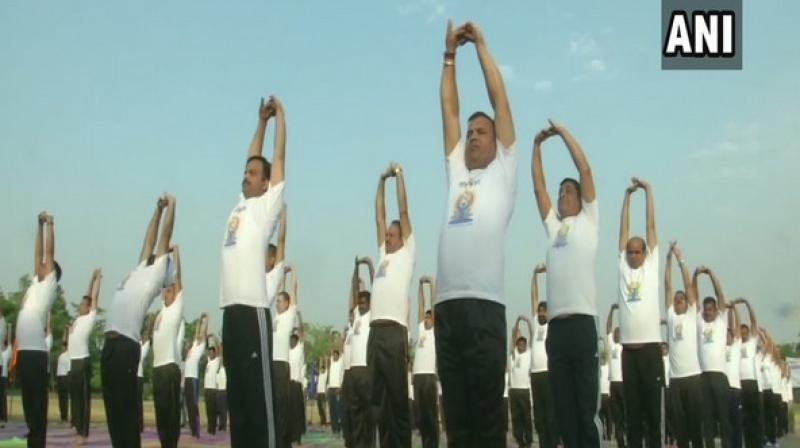 BSF personnel perform yoga on border in J&K