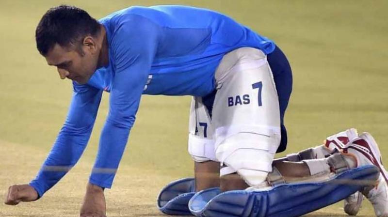 MS Dhoni was alsoseen talking to curator Sujan Mukherrjee regarding Eden Gardens pitch for 1st test between India and Sri Lanka. (Photo:PTI)