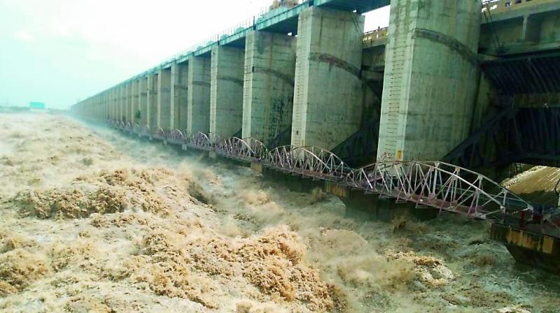 Jayakwadi dam crosses 90% mark but Marathwada stares at water deficit