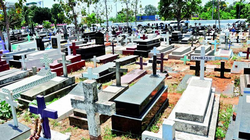 Visakhapatnam: Cemetery full, graves of loved ones reused