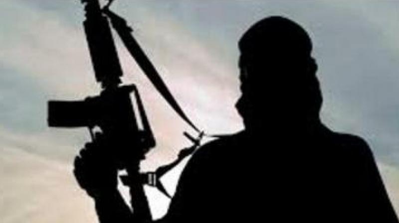 Gunmen issue diktats to J&K traders as situation persists