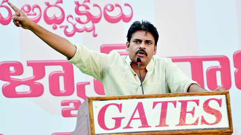 Jana Sena chief Pawan Kalyan addresses a meeting at Gates Institute of Technology, Gooty of Anantapur on Friday. 	(Photo: DC)