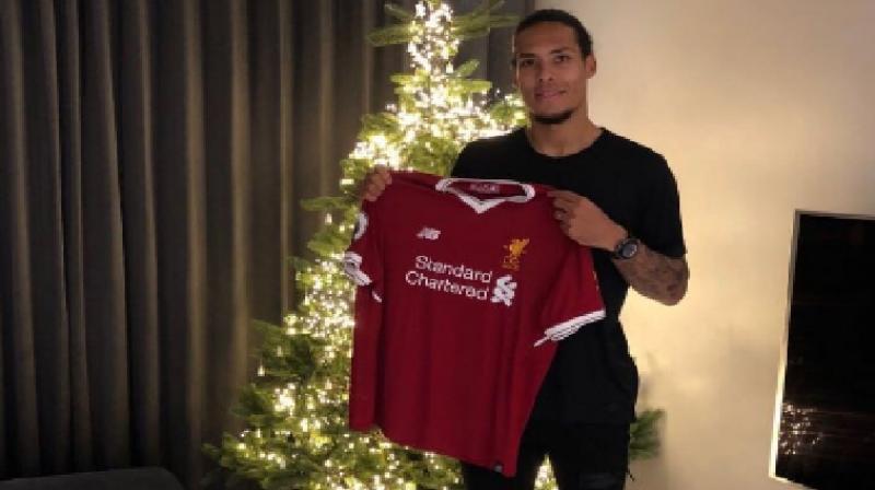 Although Chelsea and Manchester City were said to be interested in Van Dijk, Klopp has finally got his man on weekly wages of 180,000. (Photo: Twitter / Liverpoo