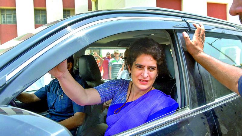 Priyanka Gandhi detained on her way to UP clash site
