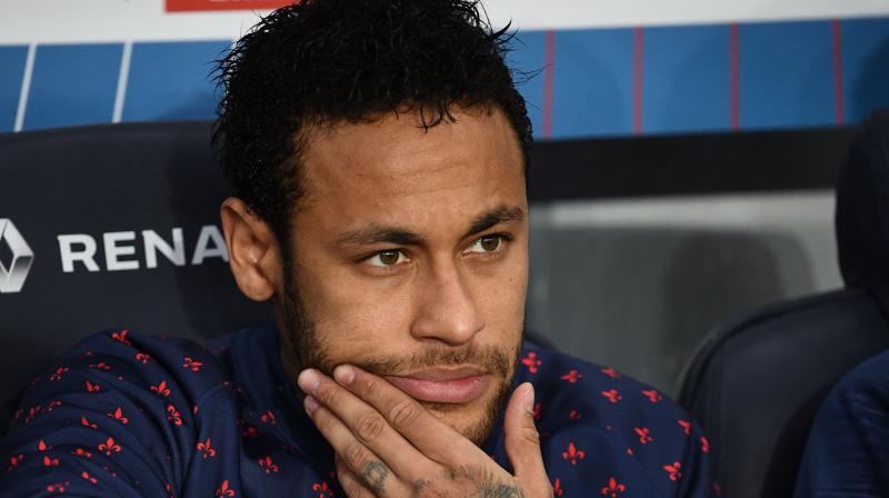 Neymar out for four weeks say PSG