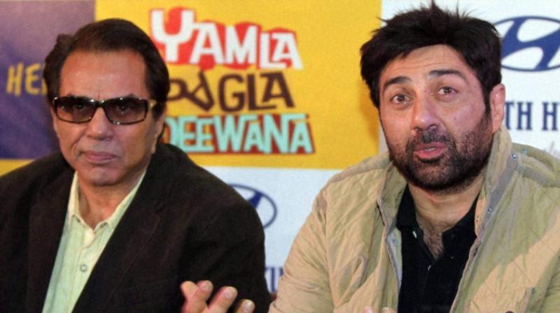 Dharmendra asks Sunny to \learn something\ from MP Mann; Twitterati can\t keep calm
