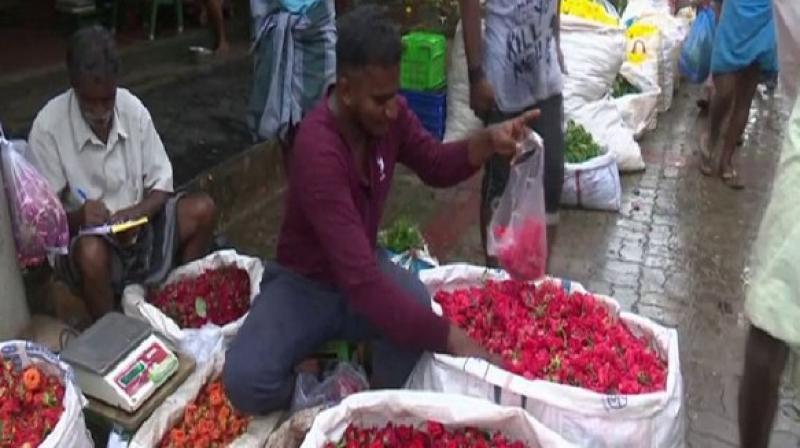 Tamil Nadu: Price of flowers increase ahead of Ganesh Chaturthi, Onam festival