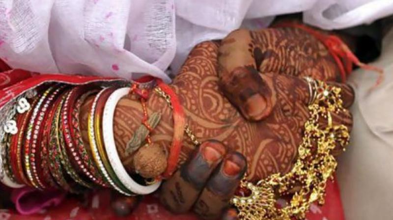 Note ban finds yet another victim in big Indian weddings