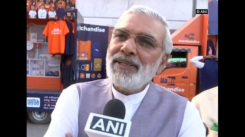 PM Modi lookalike surprises party workers at BJP headquarters
