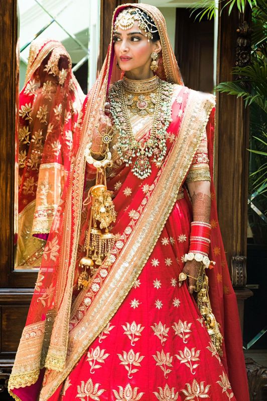 Sonam Kapoor - the beautiful bride.