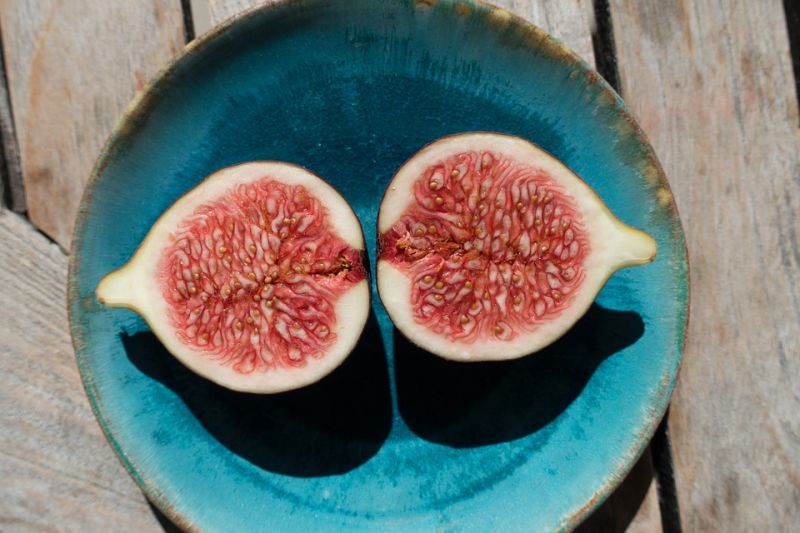 Figs are natural sweetners which can be used as an alternate to sugar in sweets. (Photo: Pixabay)