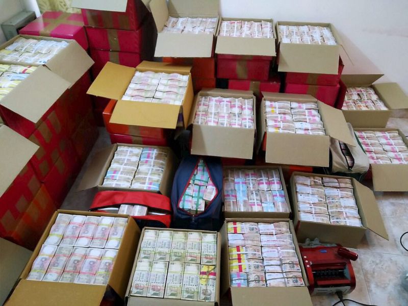 Huge cash seized by the Income Tax department after it conducted searches in Chennai. (Photo: PTI)