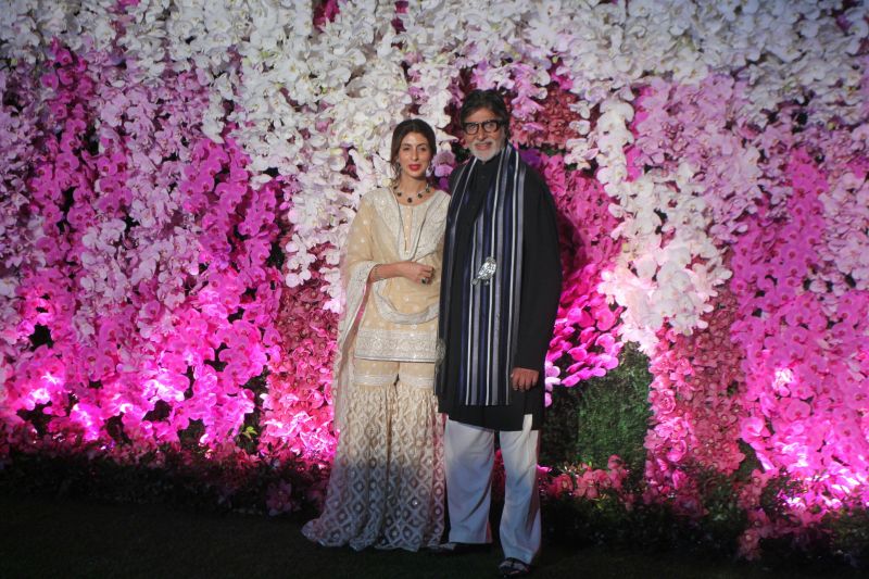 Amitabh Bachchan with daughter Shweta Bachchan Nanda. (Photo Courtesy: Mrugesh Bandiwadekar)