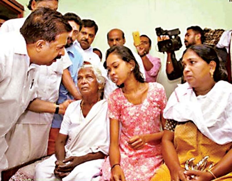 Opposition Leader Ramesh Chennithala visits the victim's family