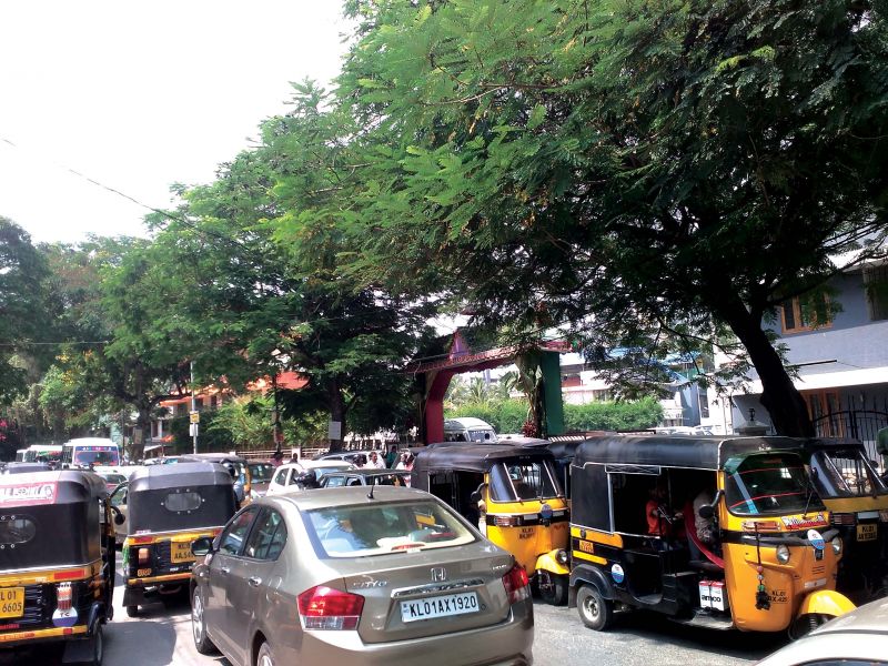 A jam in front of RDR Auditorium that triggered a huge traffic blockade in the junction.