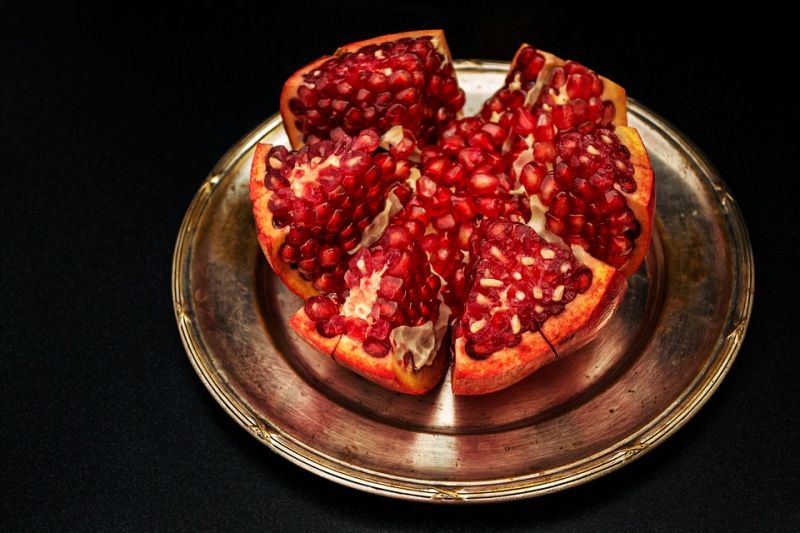 Pomegranate is rich source of antioxidants that support blood flow 