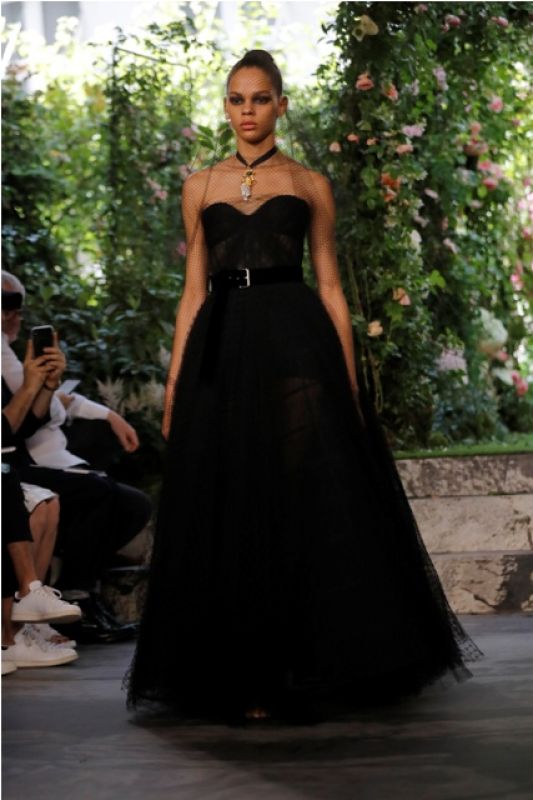 Diorâ€™s Haute Couture collection was a rich nod to the 1950, with its A-line silhouettes and capes. Feathers, velvet and lace were intricately incorporated into the designs to give it a breath of fresh air. (Photo: AP)