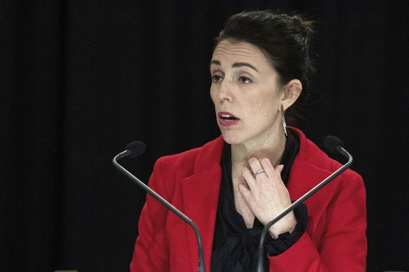 Prime Minister of New Zealand Jacinda Ardern speaks to the media with her engagement ring on her left hand during her post cabinet press conference in Wellington. (Photo:AP)