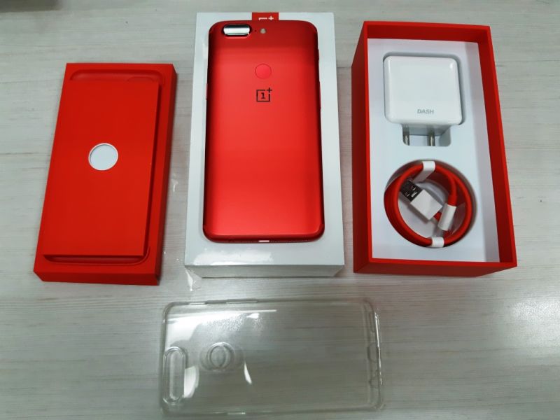 OnePlus 5T Lava Red 