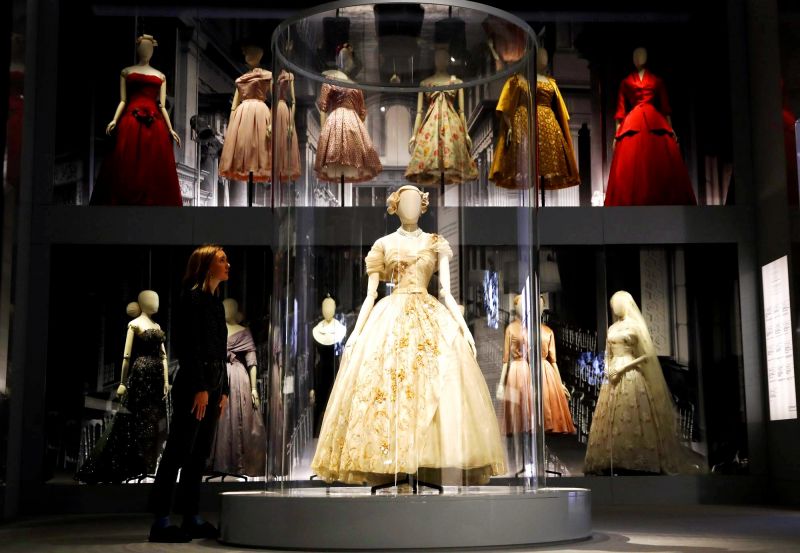  Christian Dior: Designer of Dreams  opens to the public Saturday and runs until July 14.(Photo:AP)