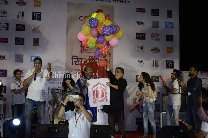 Stars come out as Khidkiyaan theatre festival concludes with a bang