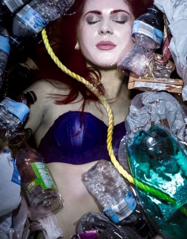 Photographer portrays Disney princesses being victims of social evils