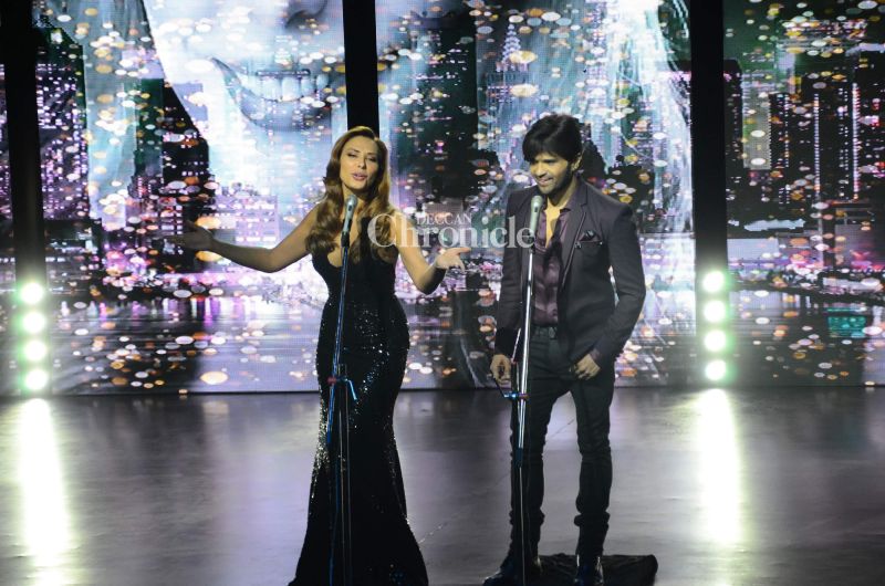 Iulia Vantur shoots with Himesh Reshammiya for music video Iulia Vantur shoots with Himesh Reshammiya for music video