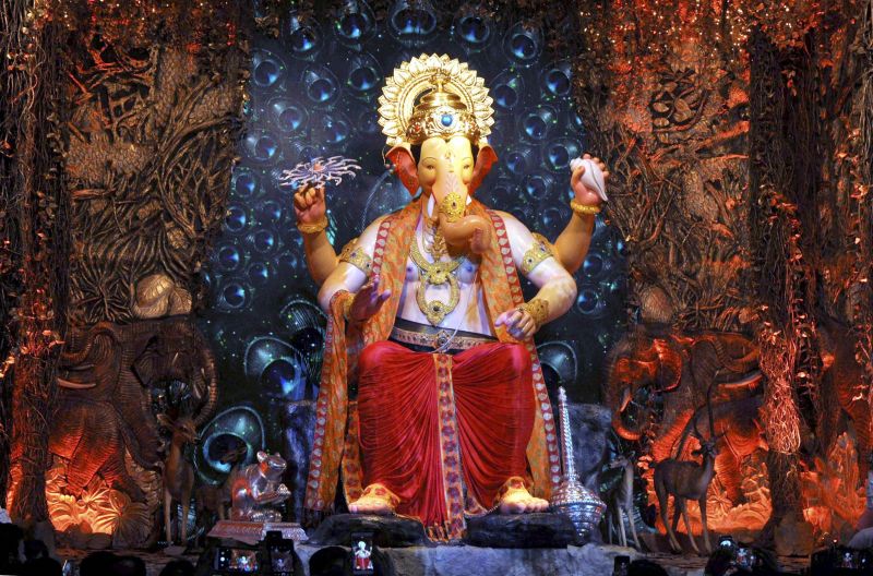Godavari: 14,000 Ganesh Pandals Get Permission for Vinayaka Chaturthi Godavari: 14,000 Ganesh Pandals Get Permission for Vinayaka Chaturthi