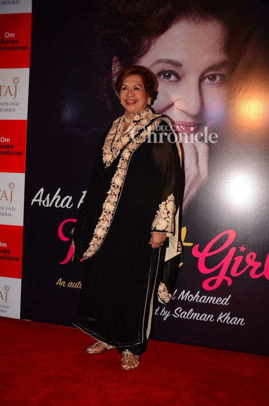 Salman Khan, other stars launch Asha Parekhs autobiography Salman Khan, other stars launch Asha Parekhs autobiography