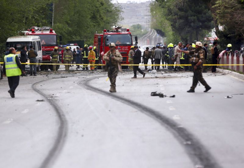 Suicide blast hits NATO convoy in Kabul, civilian vehicles damaged