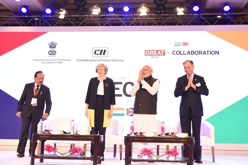 Theresa May lays groundwork for post-Brexit India trade deal