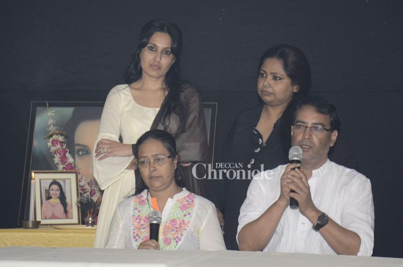 Parents, friends remember Pratyusha Banerjee on first death anniversary Parents, friends remember Pratyusha Banerjee on first death anniversary