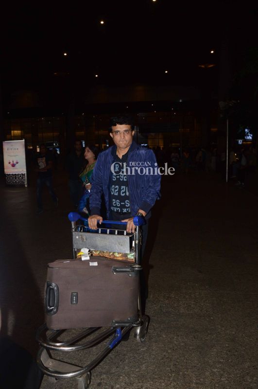 Sidharth, Tamannaah, Urvashi, Bipasha-Karan step out in style Sidharth, Tamannaah, Urvashi, Bipasha-Karan step out in style